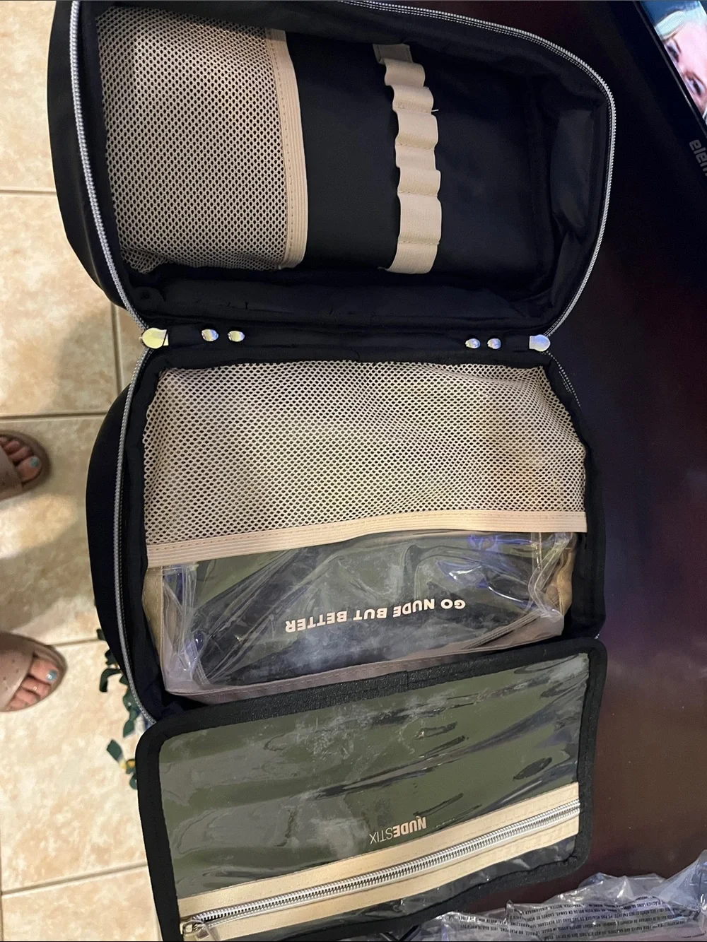 NUDESTIX Black and Beige Foldable Makeup Organizer Case